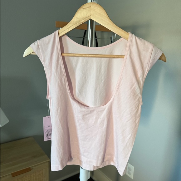 wild fable Tops - NEW Wild‎ Fable Light Pink Seemless Crop Top Size M